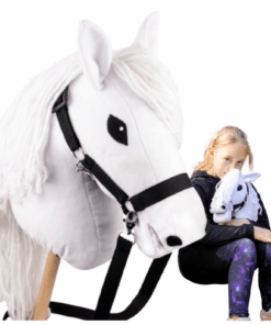 Hobby Horse wit met Halster | Luxe uitvoering | Groot formaat A3