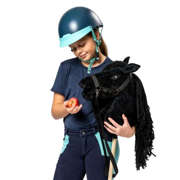 https://hobbyhorsefun.nl/wp-content/uploads/2025/01/s5___hobby-horse-skippi-black-apple_600x600.jpg