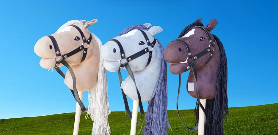 ByToiZZ Hobby Horse Set – Stal + Paard | Kleur Grijs De Hobby Horse specialist van Nederland en België ByToiZZ Hobby Horse Set – Stal + Paard | Kleur Grijs - Afbeelding 12