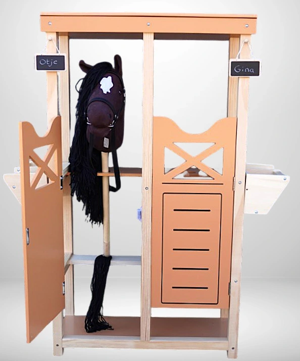 https://hobbyhorsefun.nl/wp-content/uploads/2025/05/ByToiZZ-Hobby-Horse-stal-Paard-Bruin-2.webp