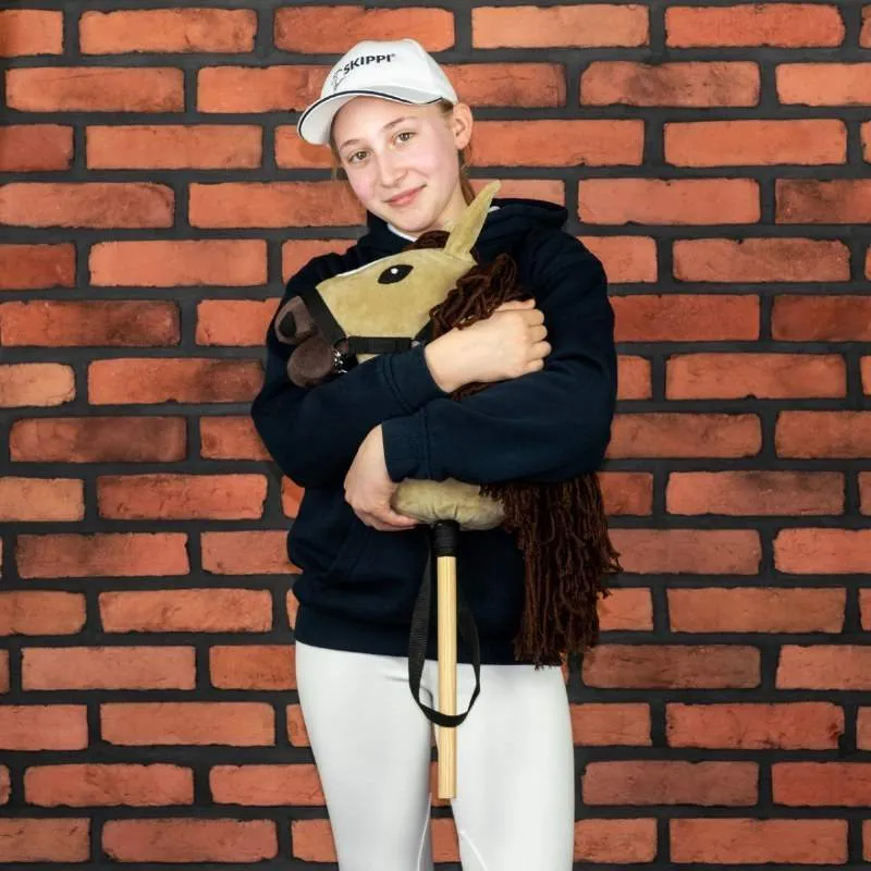 https://hobbyhorsefun.nl/wp-content/uploads/2025/05/Skippi-Hobby-Horse-Kameel-kleurig-14.webp